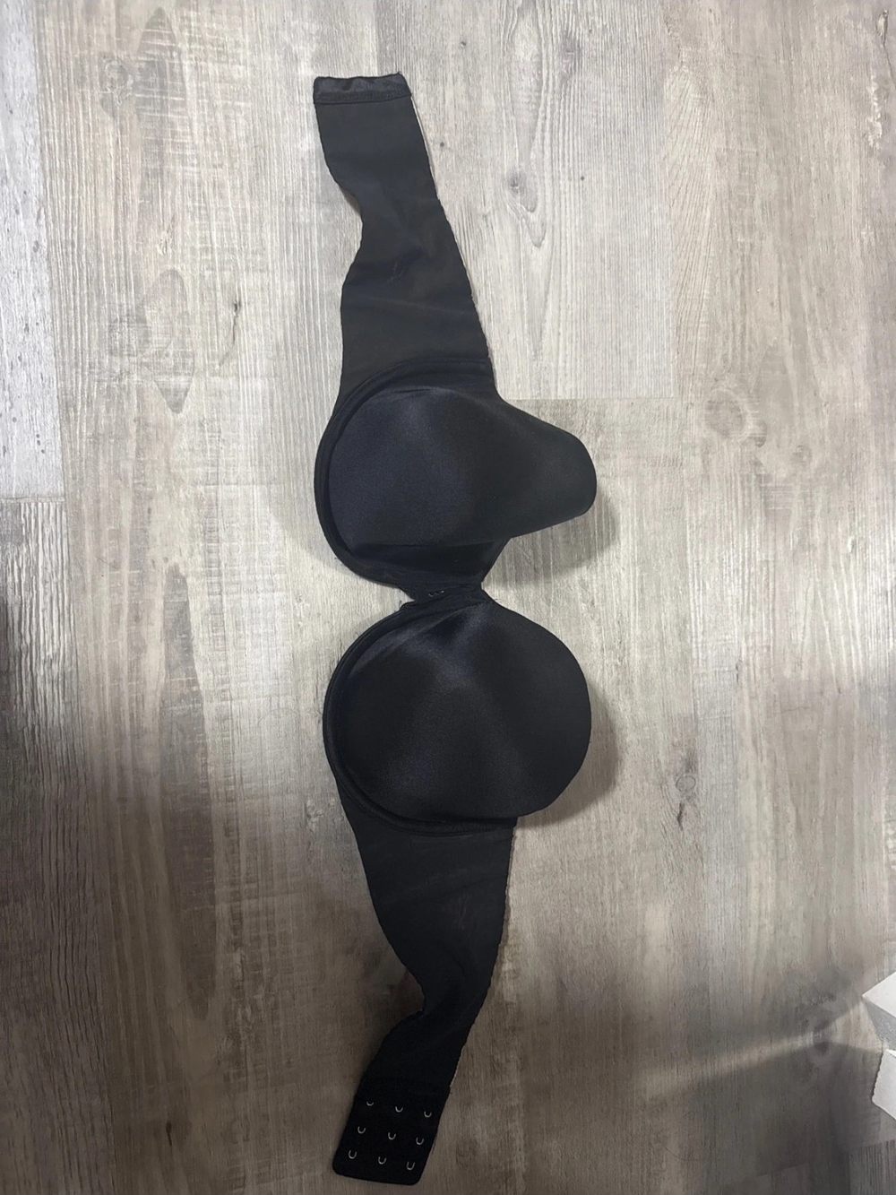 Victoria's Secret Size 34D Black Strapless Bra - Seamless Support